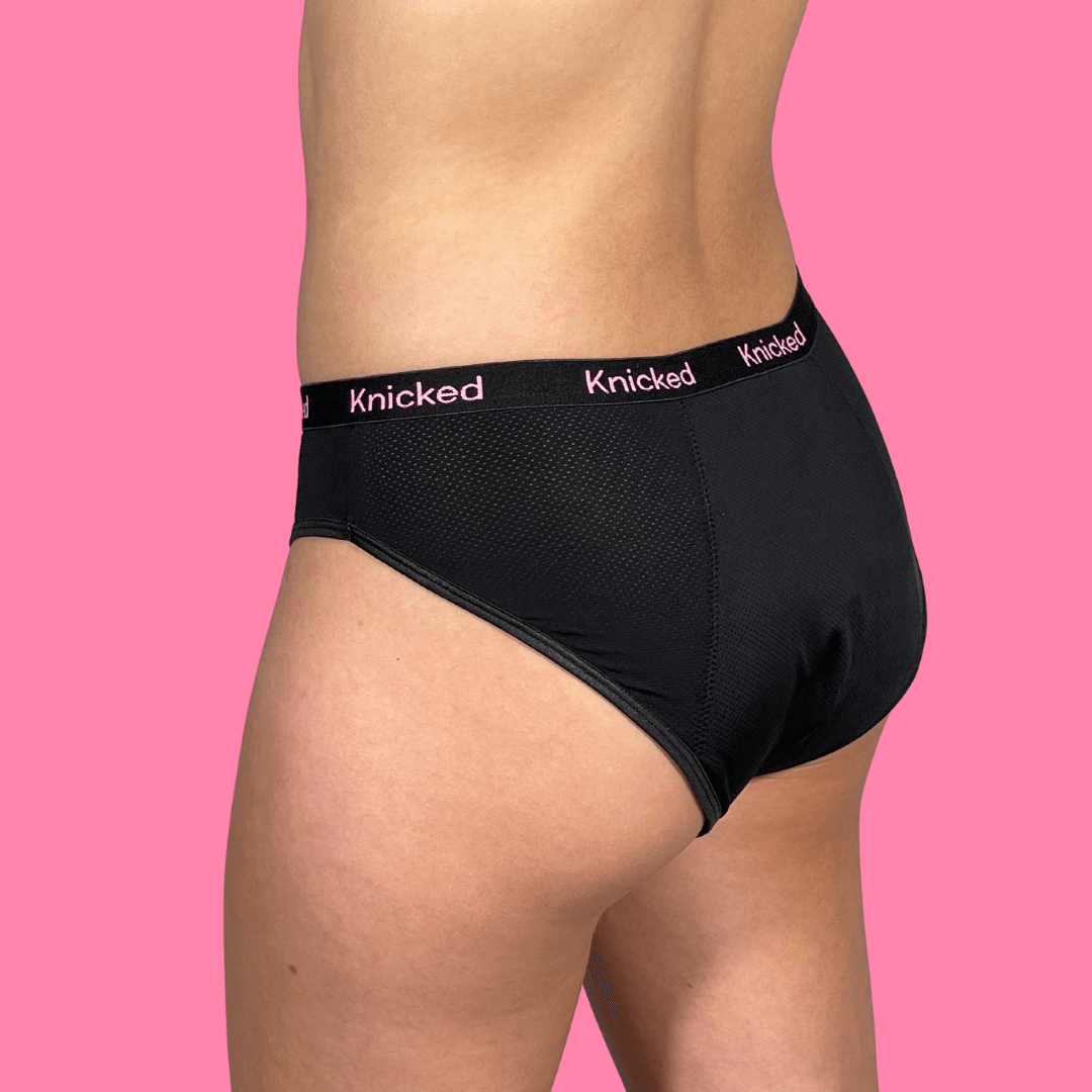 Knicked Heavy Absorbency Undies for Girls in Active Stretch